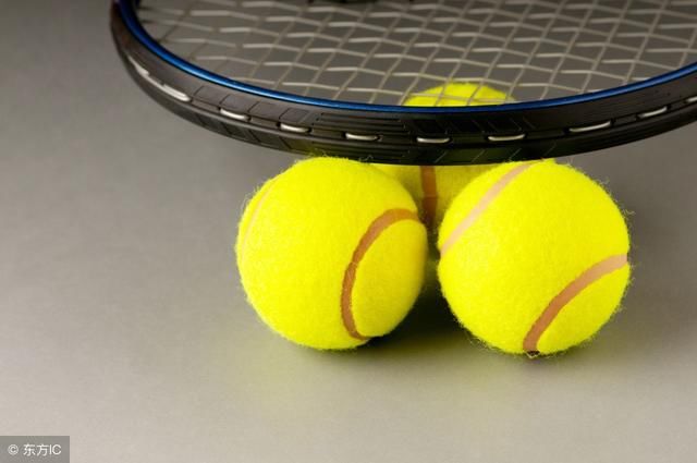 网球的基本技术包括哪几项?