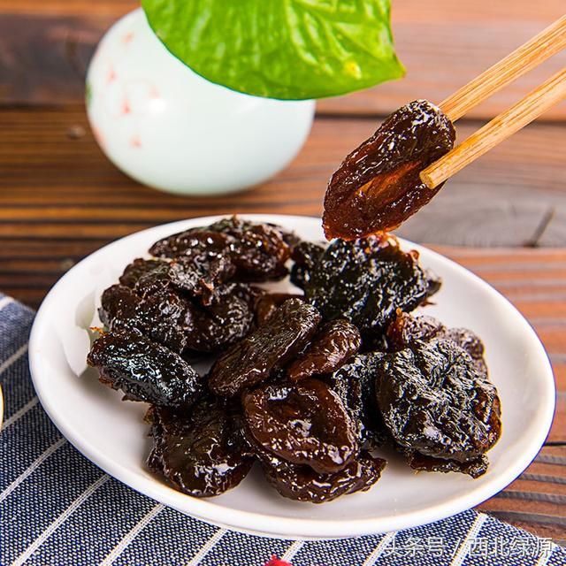 那些适合在办公室里咔吱咔吱,又不会长胖的零