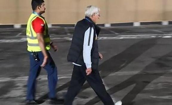 国足对阵伊朗输球!里皮的举动引足球评论员不