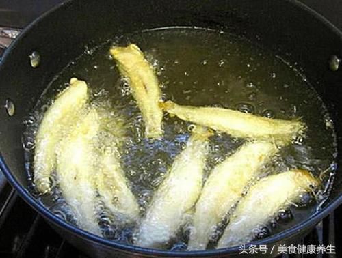 老公每次喝酒的时候都喜欢吃这道菜,简直百吃不厌,味道一级棒