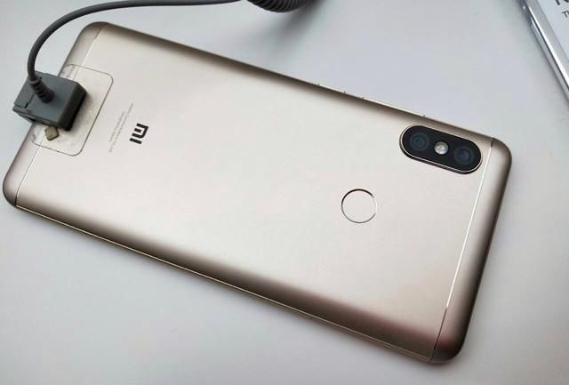 正脸未改、配置升级:小米MIX 2s详细参数曝光