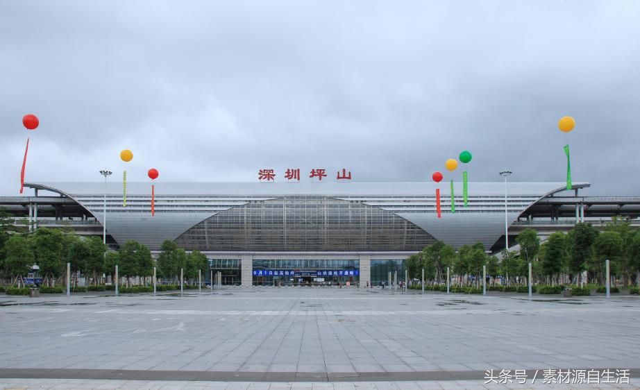 坪山区gdp2020_近十年中国gdp增长图(2)