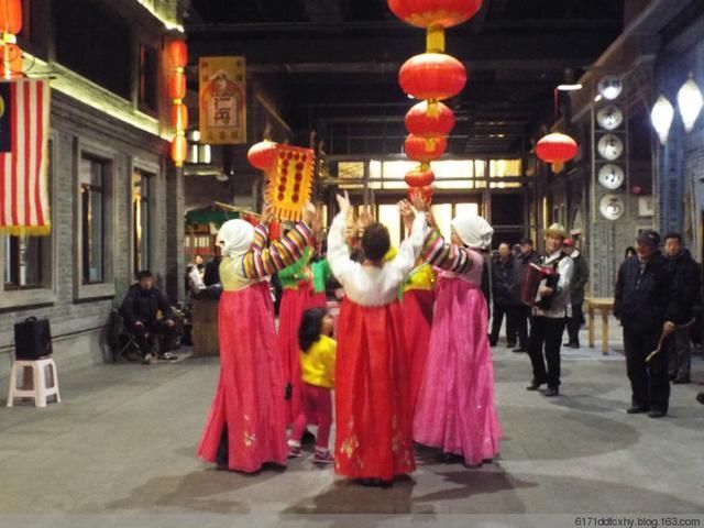 摩登兄弟 火了,顺便连他们所在的丹东安东老街