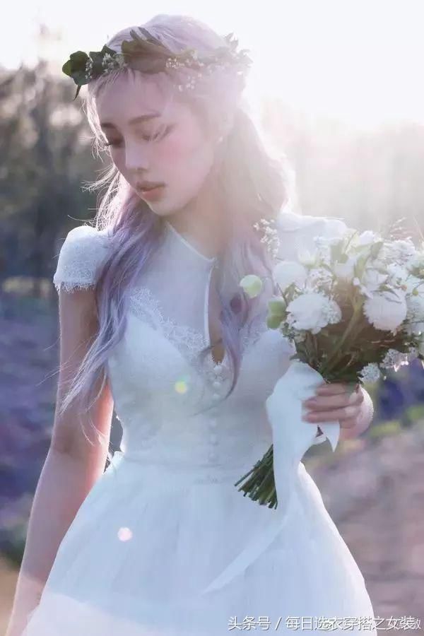 2018紫色婚纱图片(3)