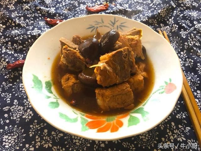 排骨不要炖土豆了，据说加上它一起炖，一大锅都不够吃