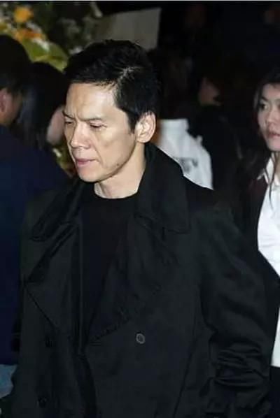 洪金宝和向华强公共场合为何从没有交集 一切要从李小龙说起