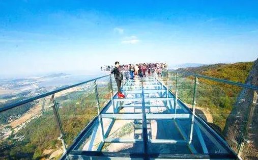 比张家界玻璃栈道刺激520倍！心形玻璃栈道超想去！