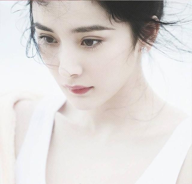 盛世美颜幂,来欣赏一波大幂幂的美颜,有没有被