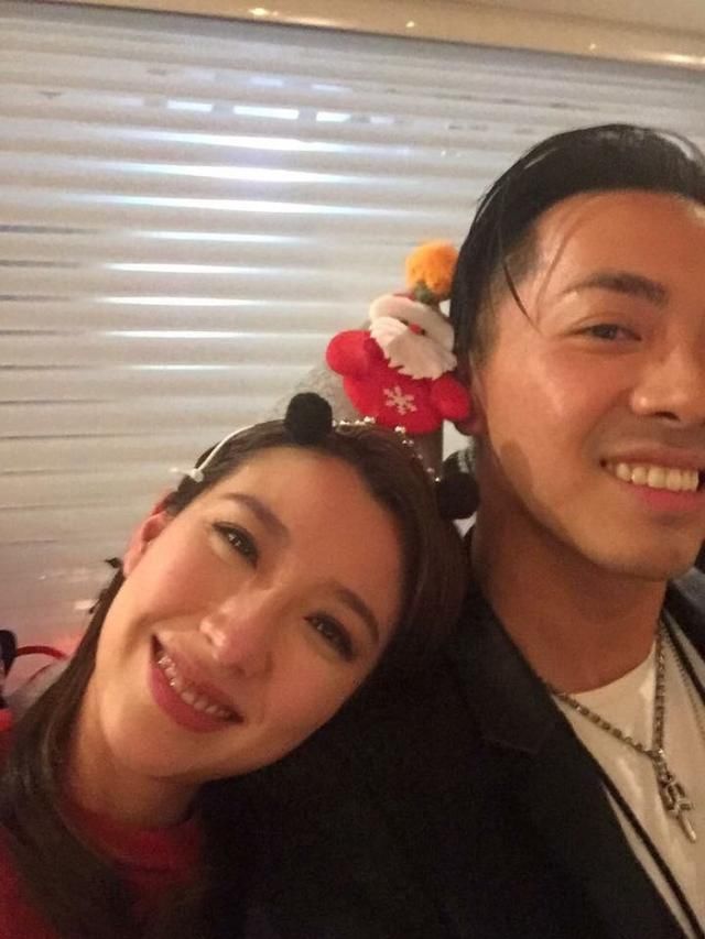 37岁姚子羚公开逼婚失败 宣布与富豪男友分手