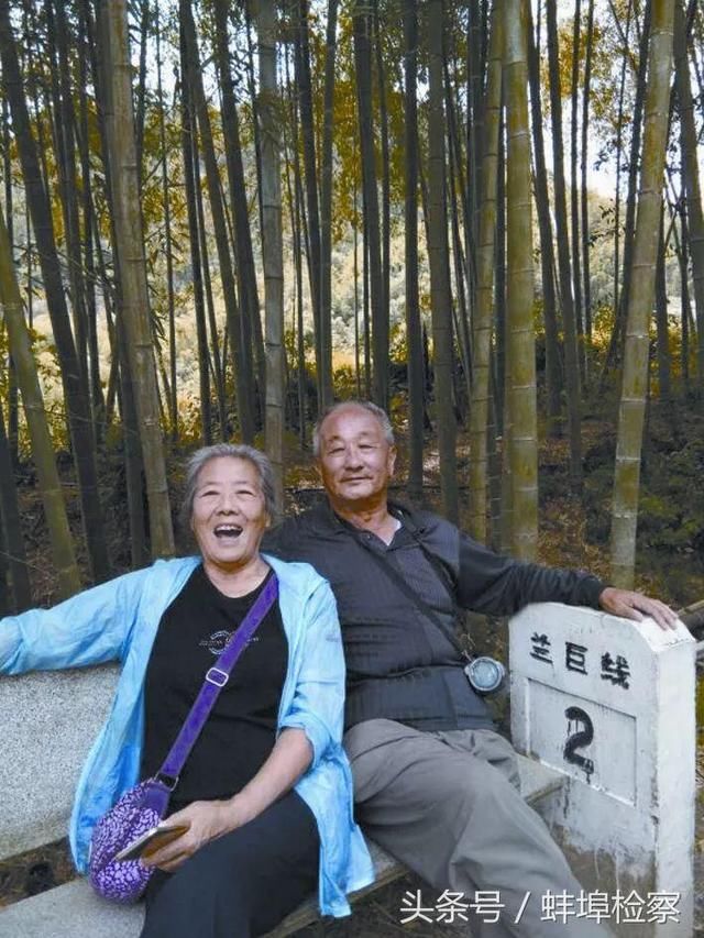 新疆八旬夫妻到河北寻51年前恩人：送30斤粮票救了一家人