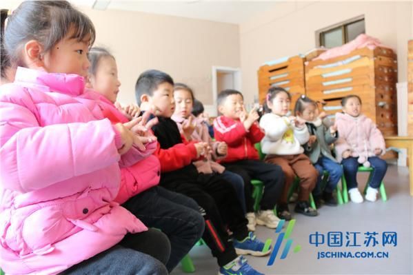 东海县第二幼儿园开展世界儿歌日主题活动