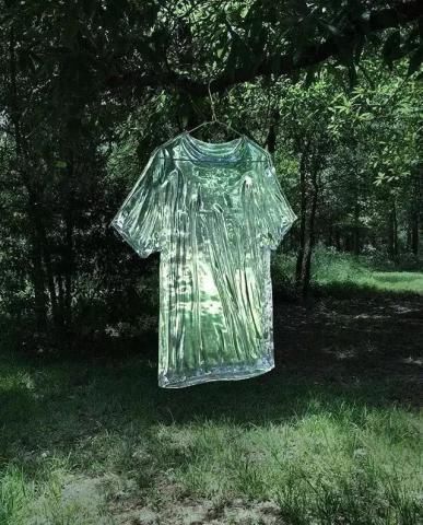 你有见过水做的衣服吗，真的是水想不到吧！哈哈哈……好高级