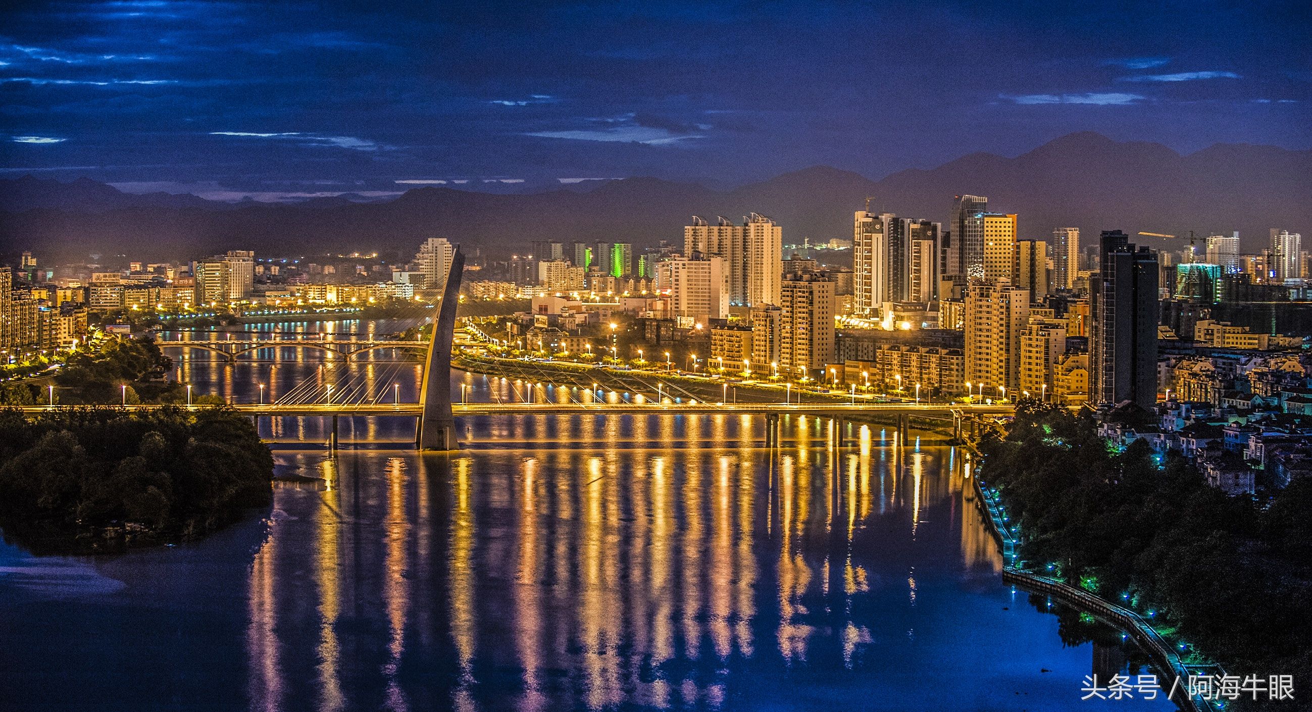 格外赣州，这座城市的夜让网友错以为是香港