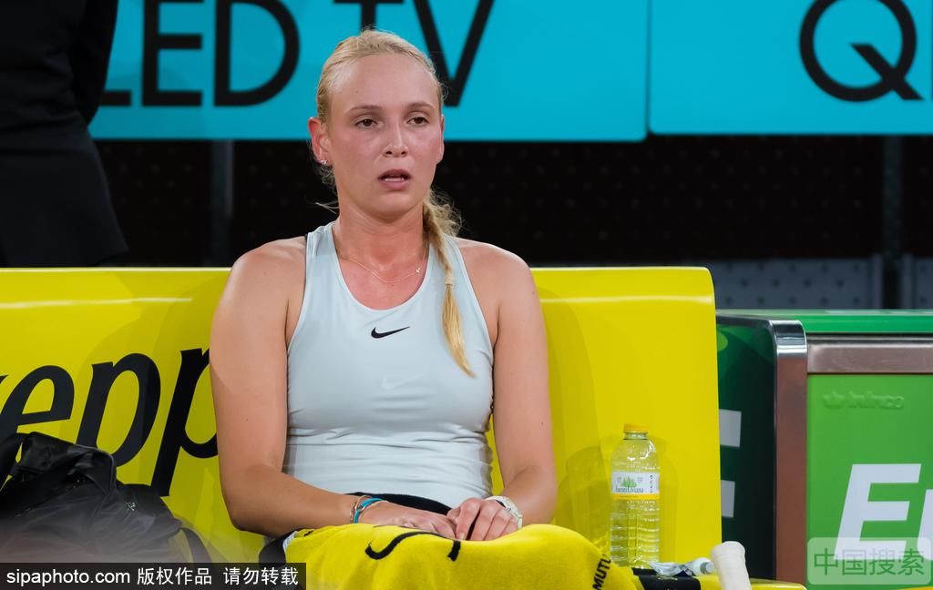 2018WTA马德里公开赛第2轮:穆古拉扎2-1维基