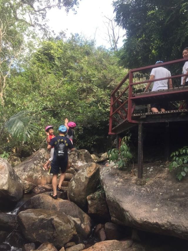 一家人甜蜜的三亚亲子游