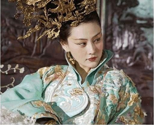明史上唯一承认的贵妃, 一村人为其守墓, 乾隆欲挖开却被八字吓退