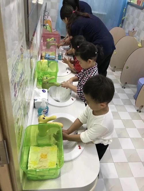 上海| 给你身边的托育服务,上海这两年建成40个