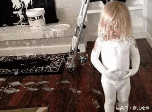 宝妈就出去逛了个街，回家打开门以为家里遭窃了！