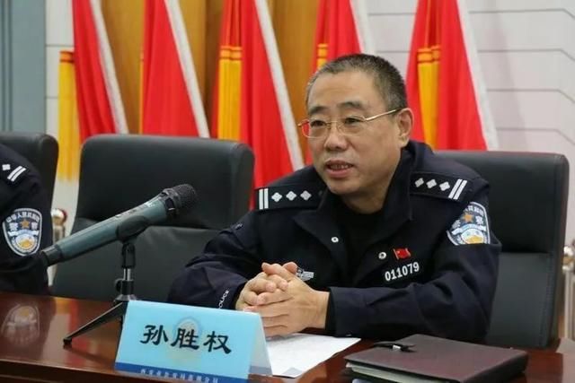 我自豪,我是一名人民警察!莲湖公安新警上岗实