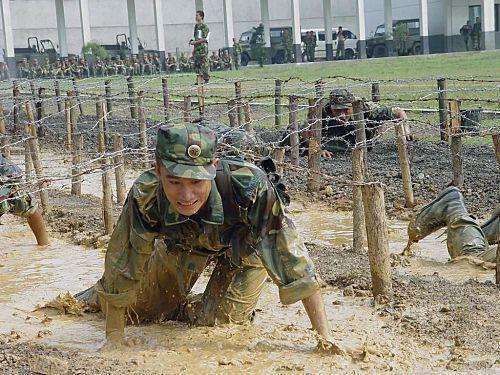 新兵在部队里身体素质不行忍受不了训练怎么办