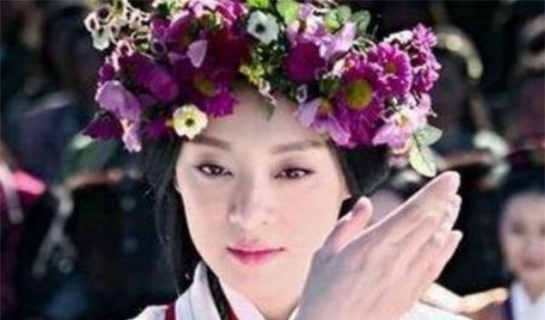 带美女唯美的4大美女孙俪:古装最美,热巴颜值花环临沂图片