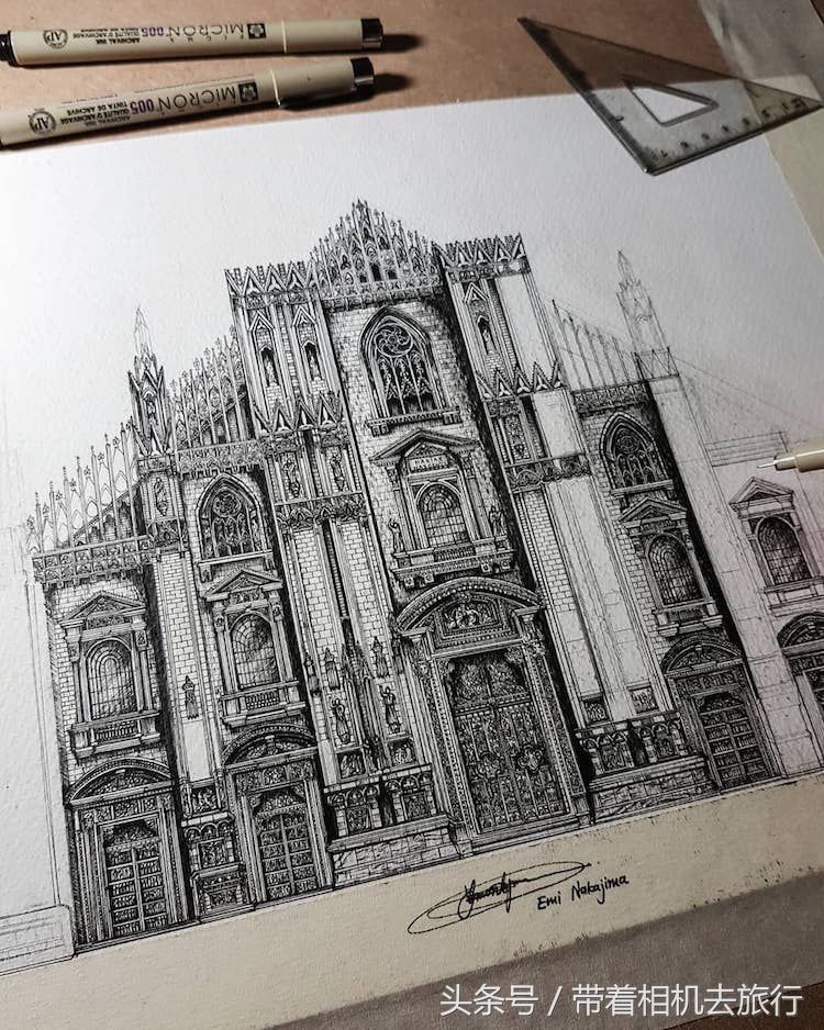 犹如 扫描仪 ,泰国少女用水笔还原世界著名建筑