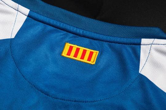 复古又现代!KELME发布西班牙人新赛季球衣