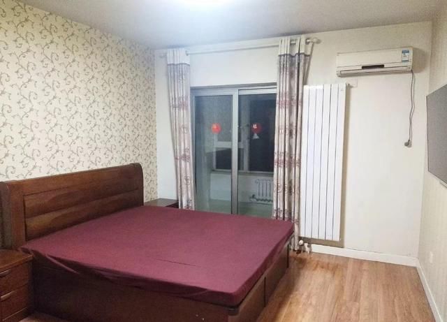 晒一晒全屋贴壁纸的新房,朋友嫌弃颜色太老了