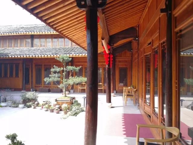 有家民宿官网 t01e247b7d16c0fe271.jpg