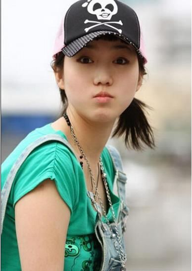 张筱雨纯情写真:张筱雨的个人简历,张筱雨代表