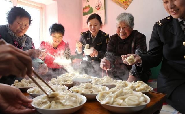 北方的年夜饭才叫做真正的过年，你知道北方年夜饭都吃些什么吗？