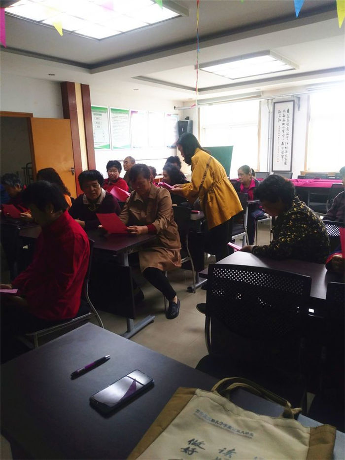 无影山街道开展扫黑除恶进社区主题党日活动