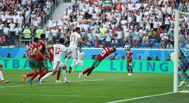 界杯乌龙球 鲍哈杜兹第95分钟自摆乌龙伊朗险