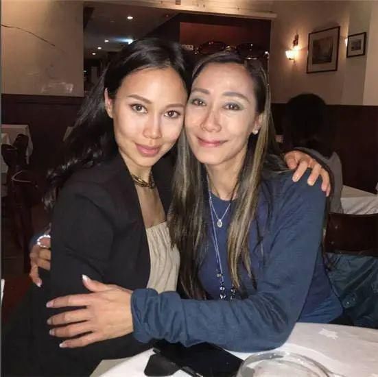 生2胎却未和男友领证，自曝怕结婚，林青霞继女近况引担忧