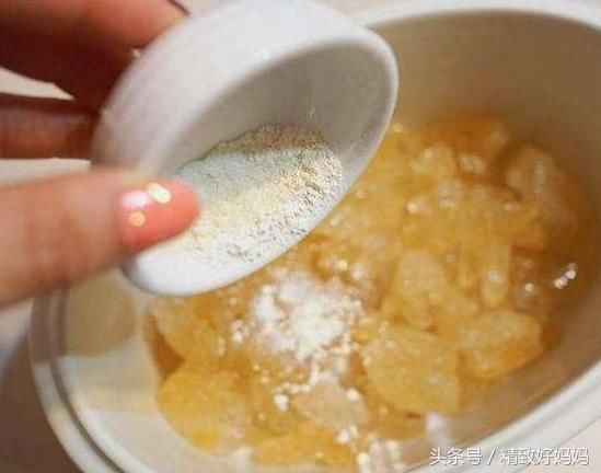 咳嗽有痰？久咳不愈？温开水泡一碗，不出10分钟咳立消！