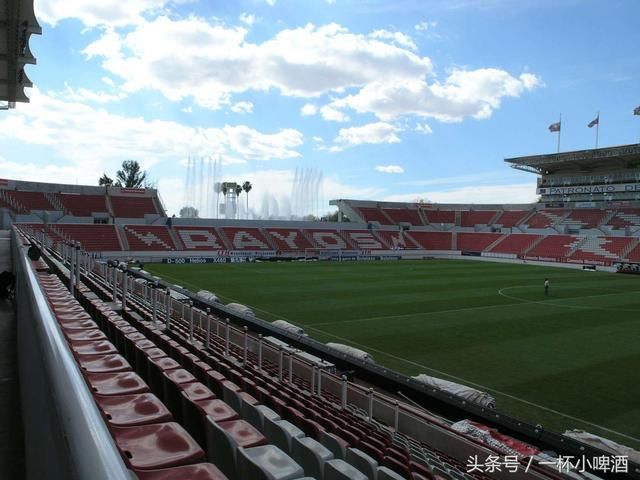 墨西哥足球联赛又一个在球场硬件上碾压中超的