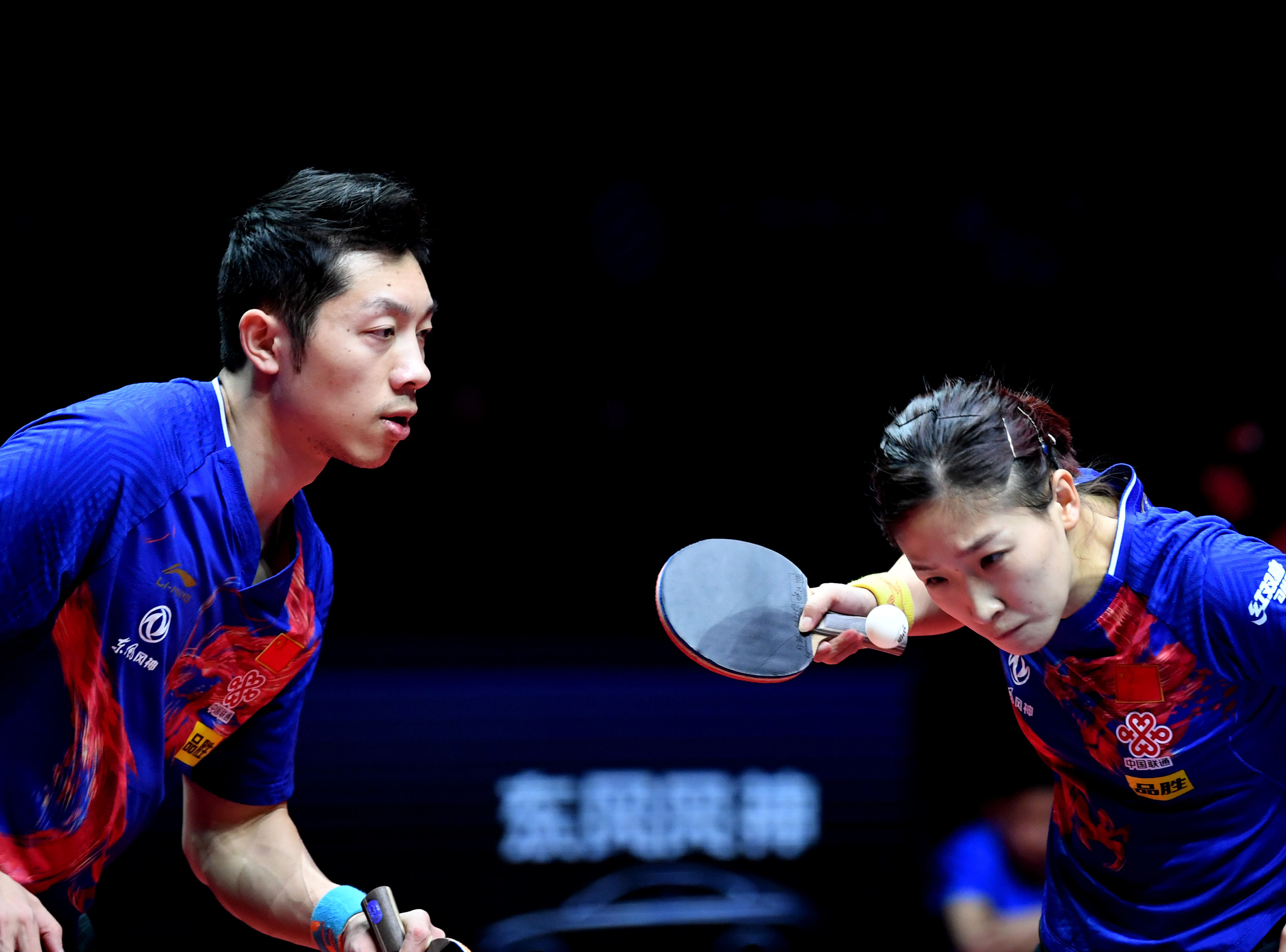 许昕刘诗雯混双对日本