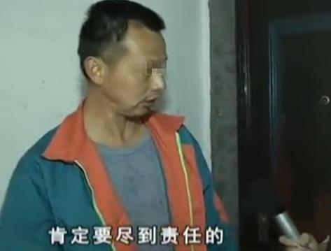 不顾劝阻执意改嫁,七旬母亲回家跪求赡养,儿子