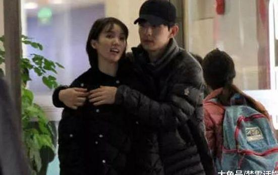 金晨夜会贾乃亮, 李小璐深夜发文, 感慨人生