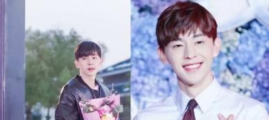 湖南跨年王一博水中跳舞