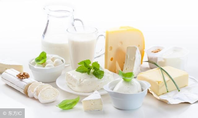 喝牛奶对女性好,请问在什么时间喝比较好,是纯