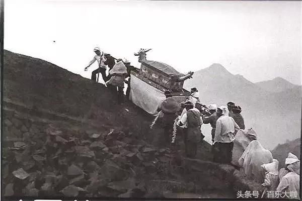 中国 经典 老照片，100张旧照片带你回顾中国80年代