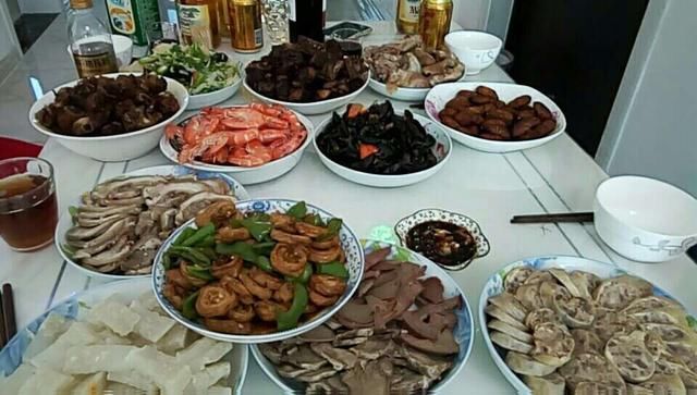 大东北的年夜饭,必上桌的一定有这个几道!
