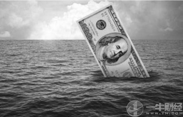 《货币战争》作者警告!新世界货币秩序正在酝酿，美元正在衰落?