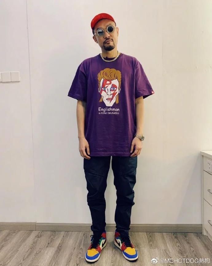 吴亦凡、热狗疯狂带货这双鞋！最快上脚女神，还是朴山多拉！