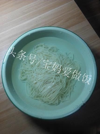 葱油面：最朴素的食材，最简单的方法，才能做出真正的美味