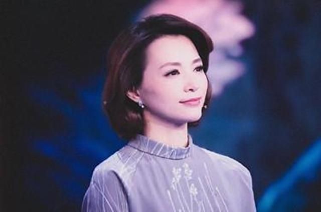 主持人大赛董卿不在