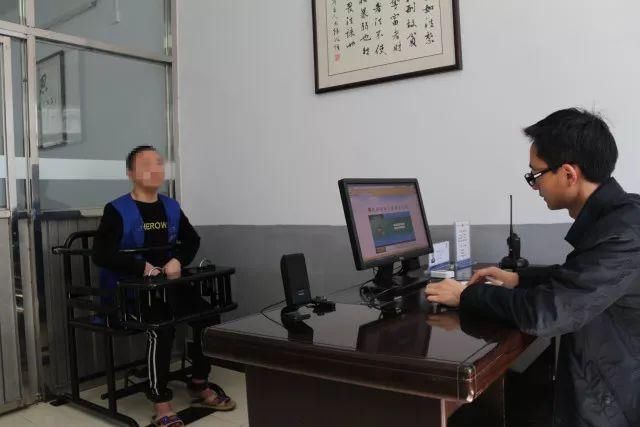 两结合、两主动的谈心谈话制度,打开在押未