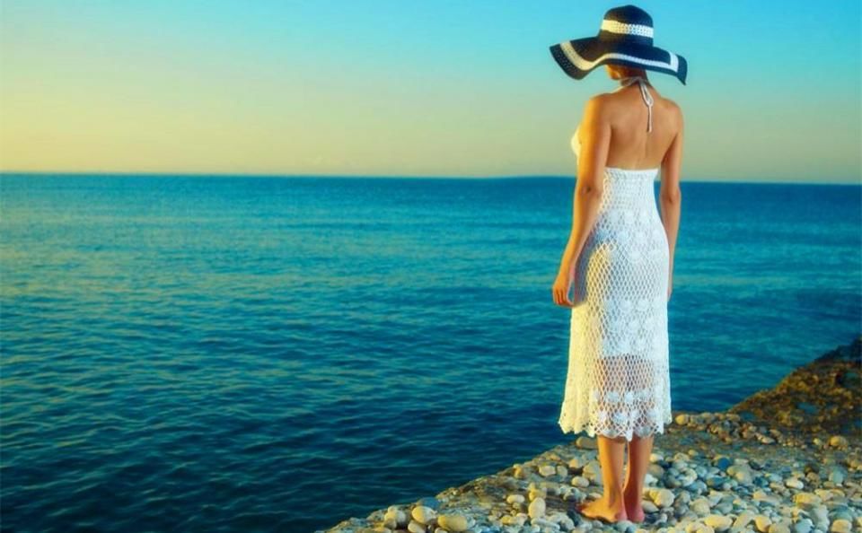 站在新加坡“圣淘沙岛”上，谁在“窥视”我们美丽的南海!