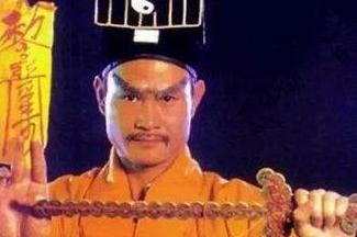 老戏骨楼南光讲述: 拍林正英电影时, 遇到一些科